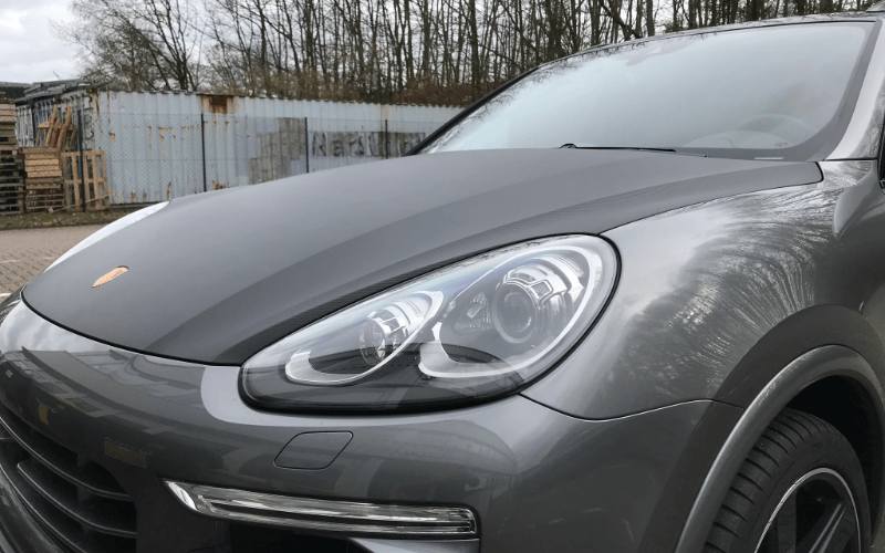 Fahrzeugbeschriftung Lübeck - Porsche Motorhaube folieren